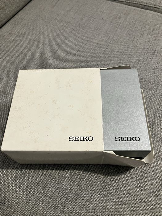 Cutie ceas Seiko vintage