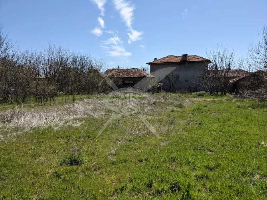 Двуетажна къща в Голям чардак 68372
