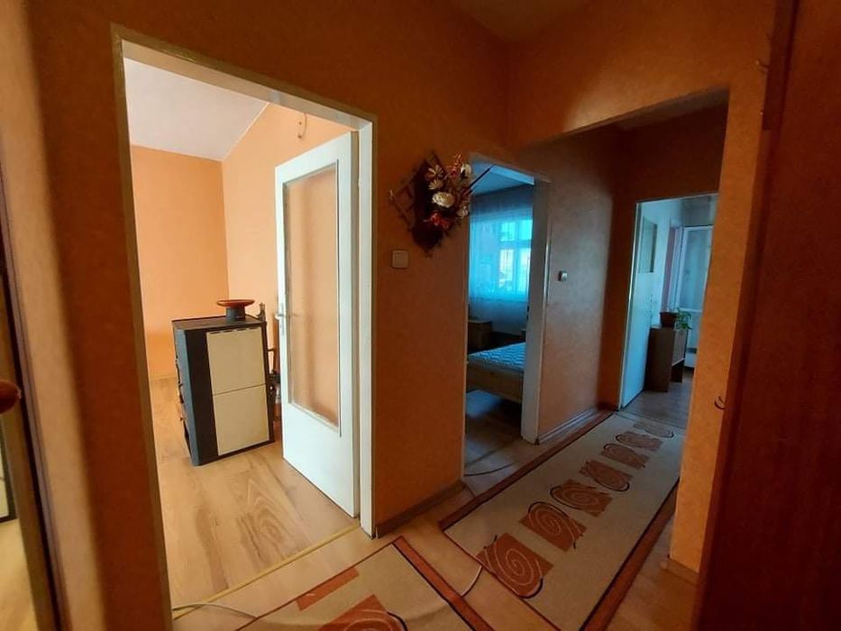 Отдавам под наем двустаен апартамент в Кюстендил