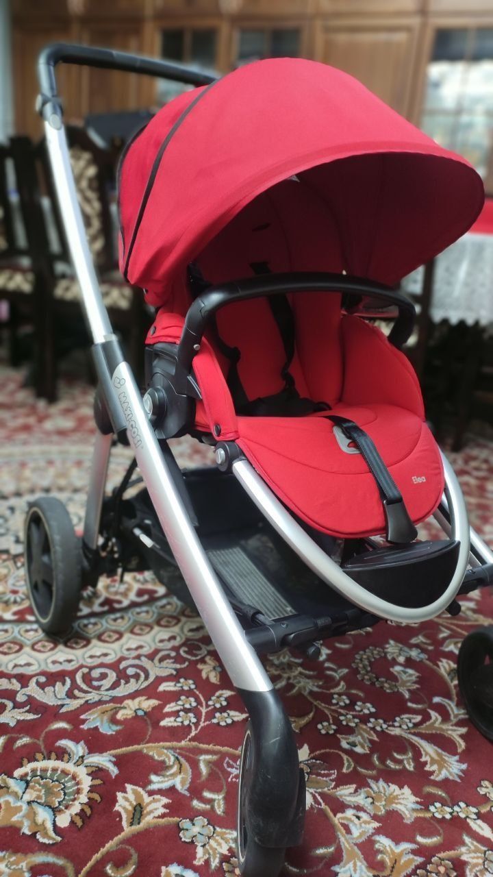 Коляска Maxi Cosi - импортная