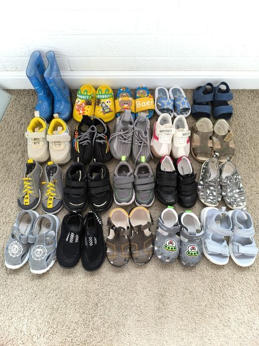 Продам детскую б/у обувь от 500 тг до 2000 тг