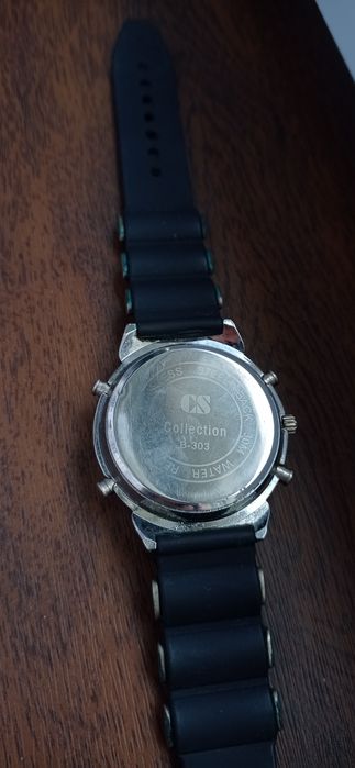 Vând ceas de mana barbatesc