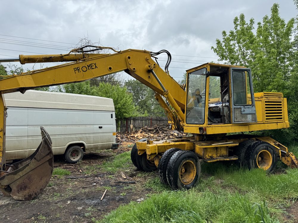 Excavator cu roti Promex 22.5T