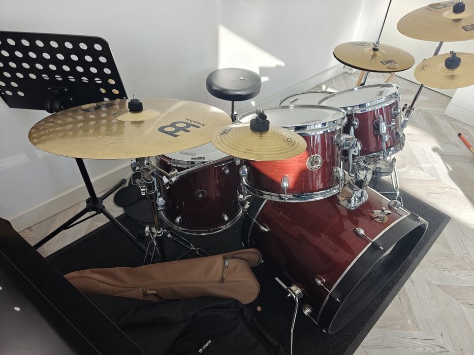 Set Tobe Tama Rhythm Mate Red Stream + cinele Meinl HCS