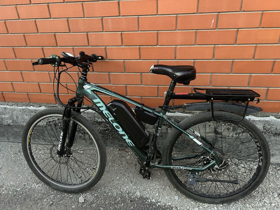 идеальный на ходу всё роботоет 5 скоростей максимум 63