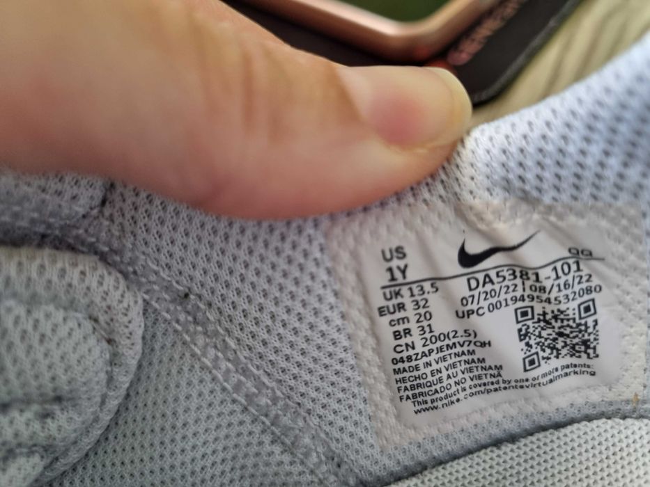 Кецове Nike, 32 номер