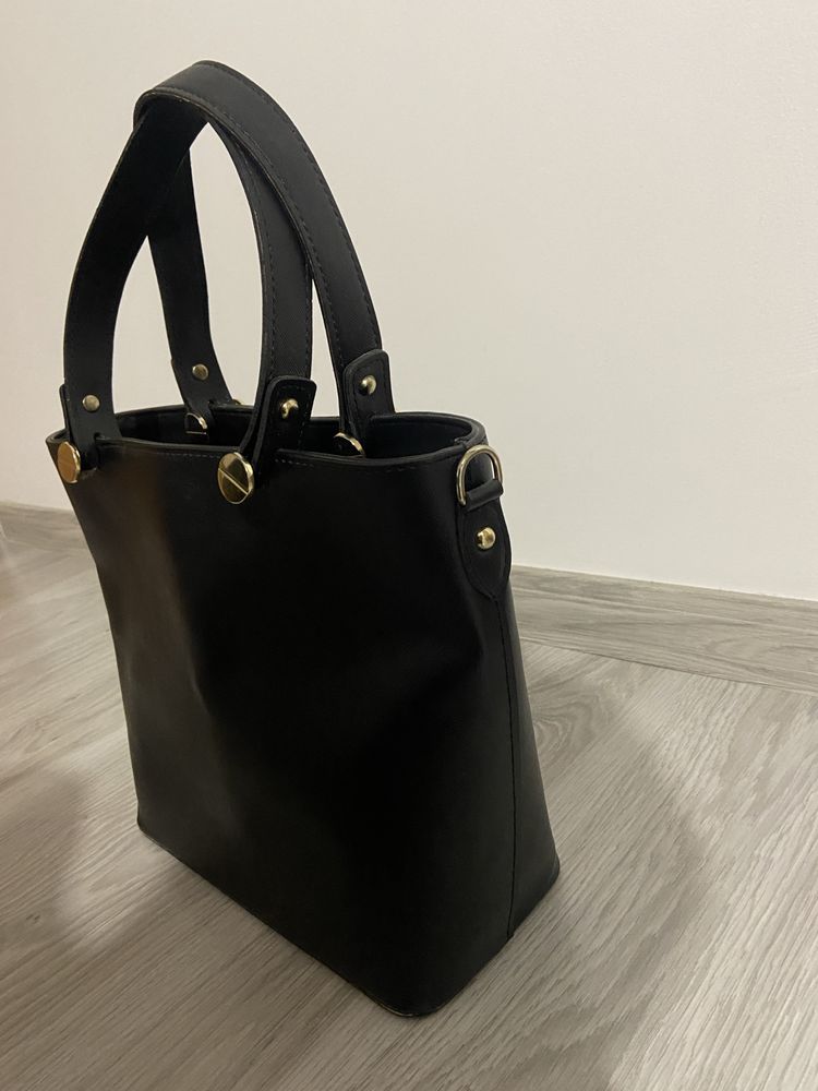 Официална дамска черна чанта