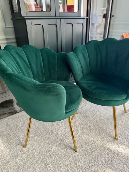 Set 2 scaune catifea verde smarald, picioare aurii