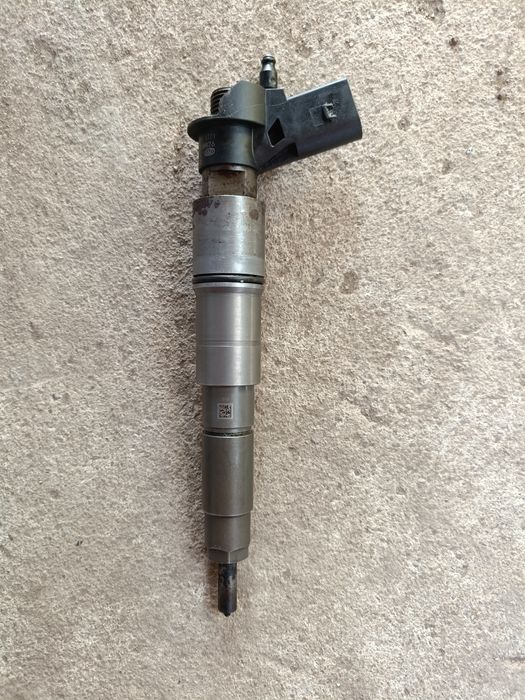 Injector BMW 3.0 M57  231 cp