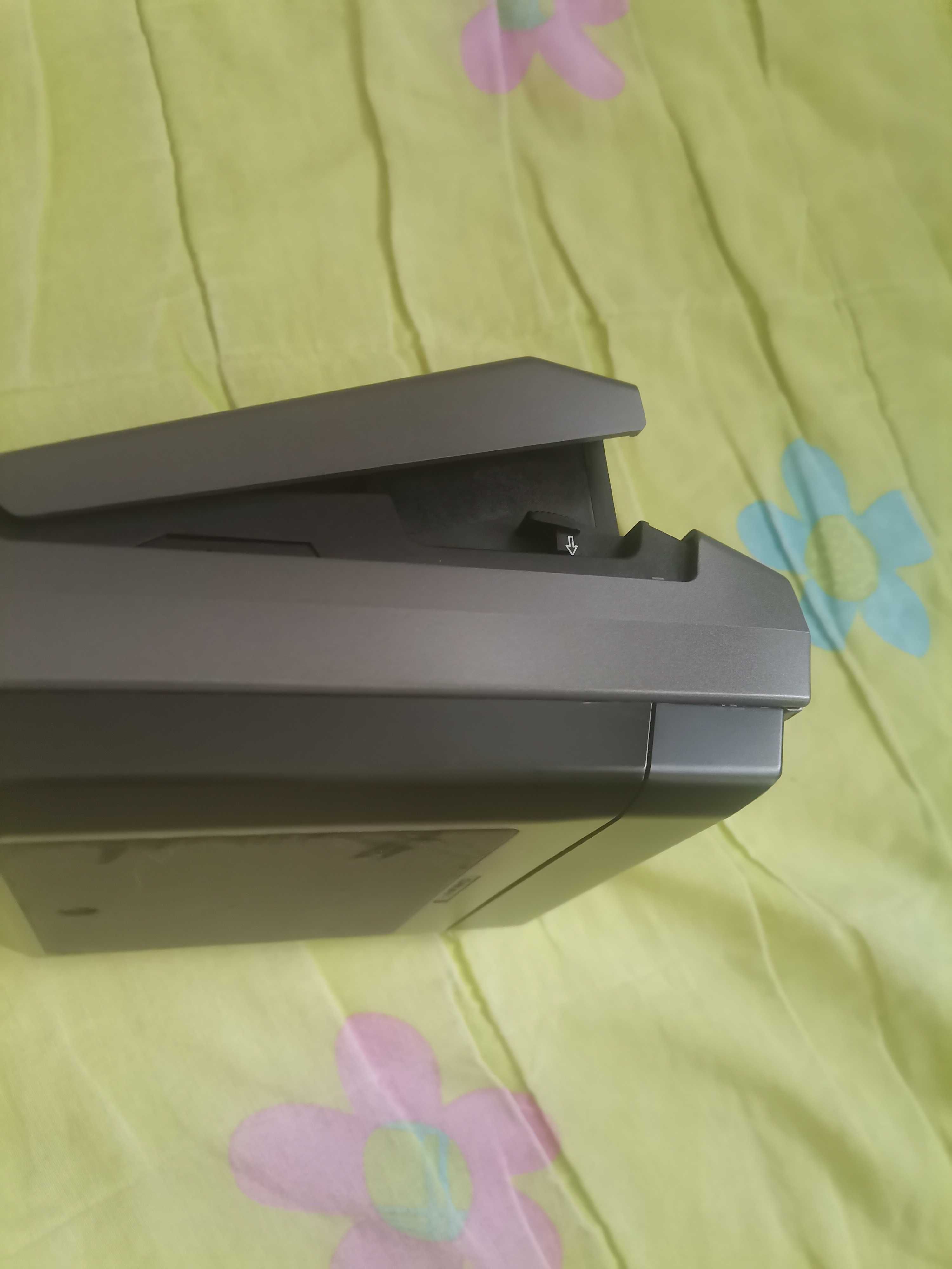 Polaroid image system