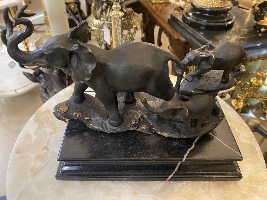 Statueta bronz masiv-