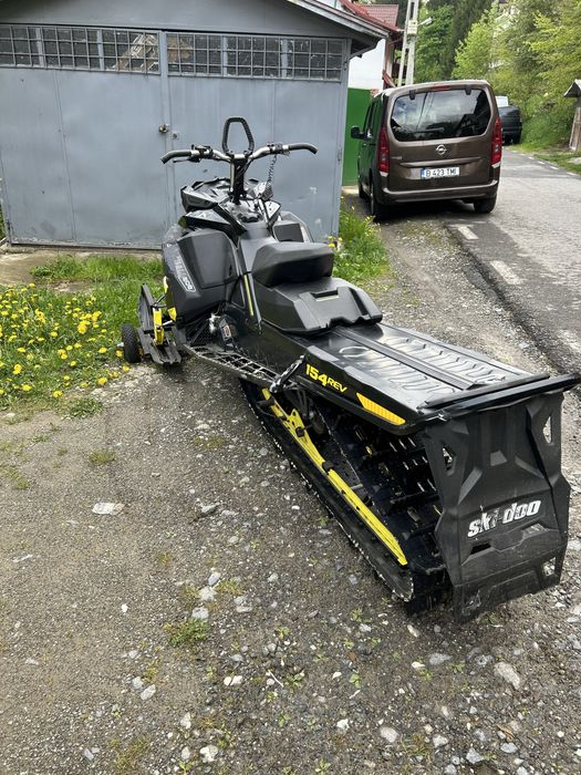 Ski doo summit x/ schimb cu moto
