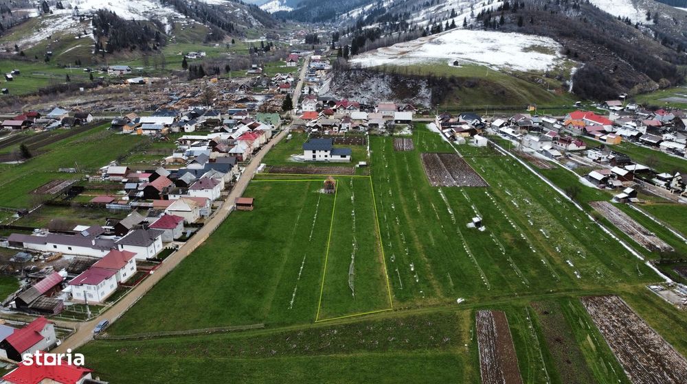 De vanzare teren intravilan 2466 mp Bucovina - Frumosu