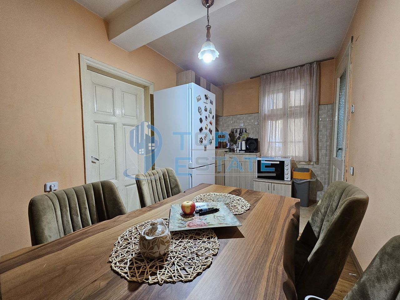 Продава се Къща в Велико Търново, Център - 82 кв.м за 1525 €/кв.м - Снимка #4