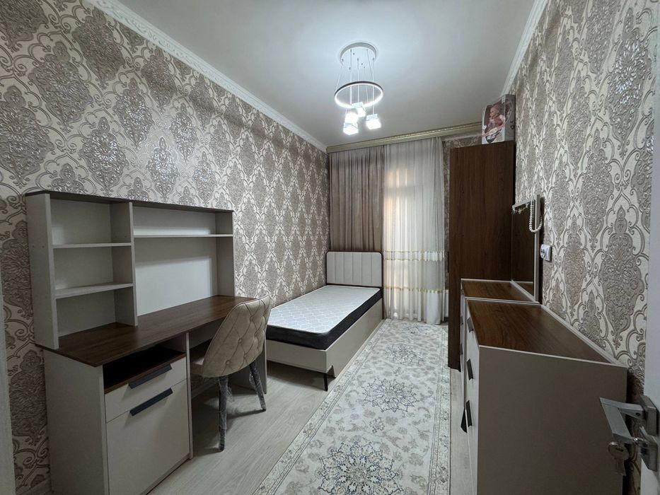 Продаю сваю квартиру Golden house 3 комнитная