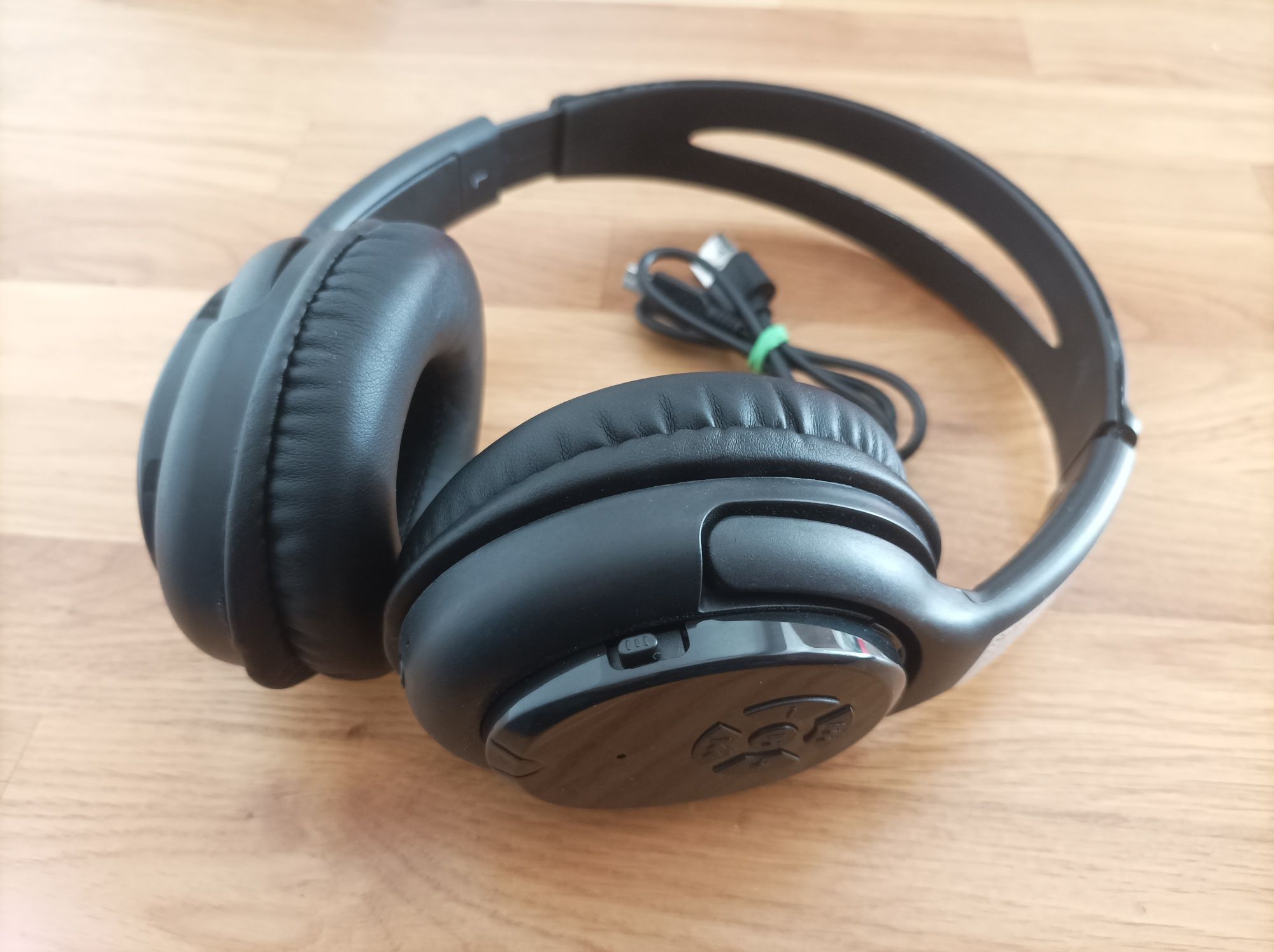 Casti wireless Bluetooth