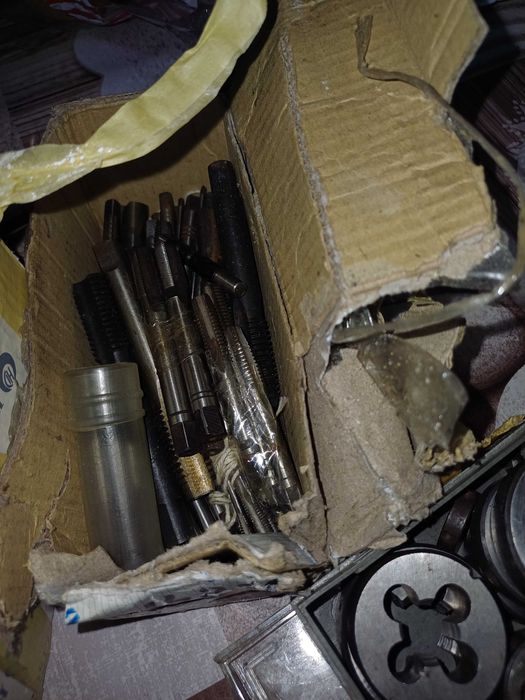 Cutite,pastile,freze strung