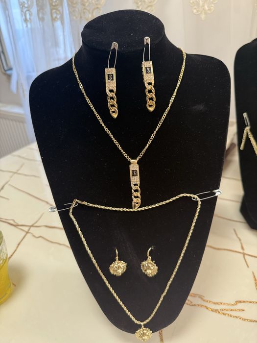 Bijuterii inoxidabile placate cu aur 14k