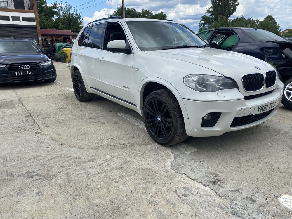 Aripă dreapta spate BMW X5 E70 2011