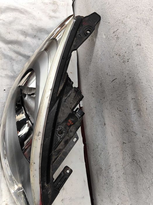 Оригинален фар Хюндай И10  Hyundai I10 2010