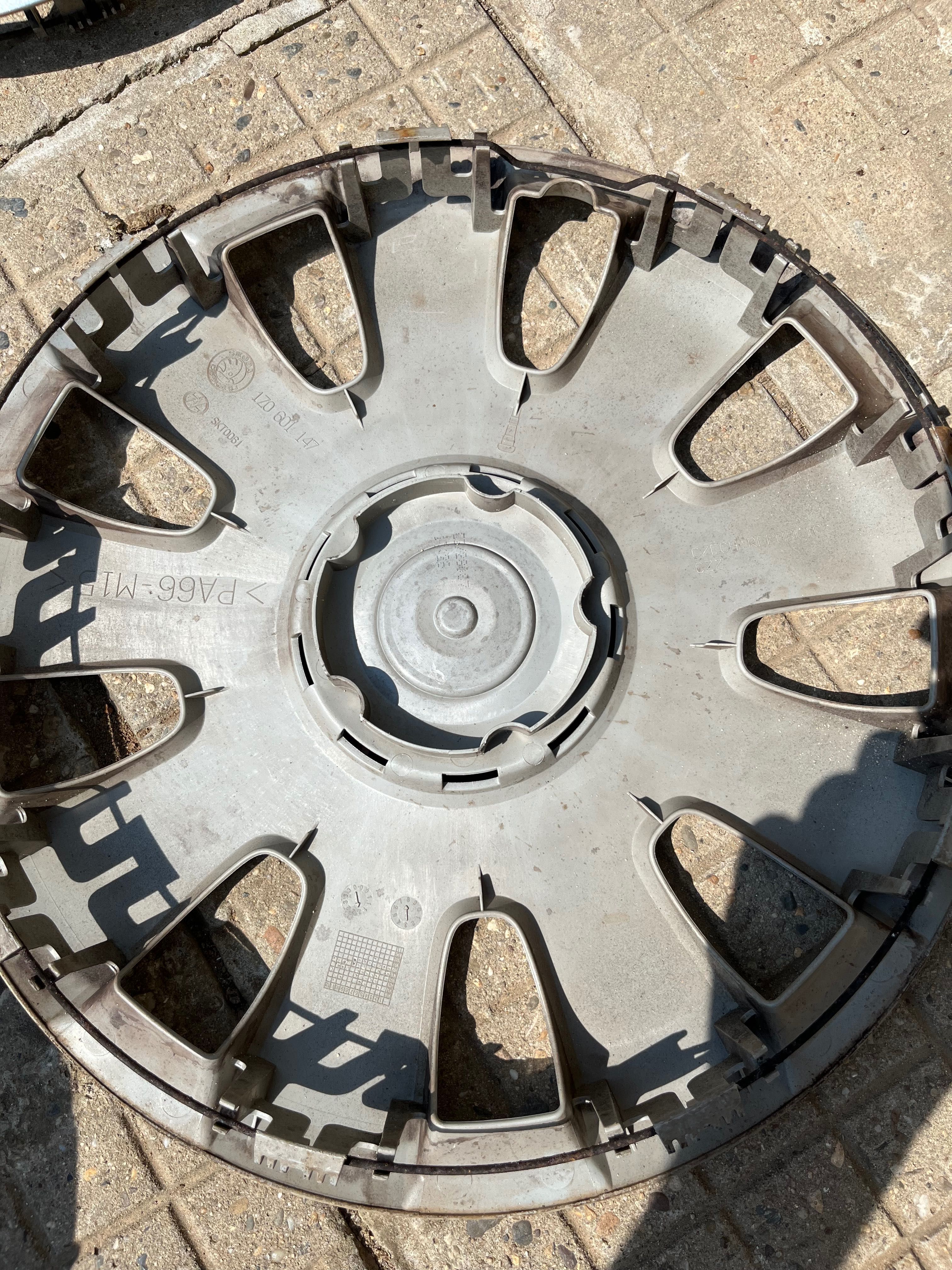 Железни джанти 15” 5х112 + оригинални тазове за Skoda