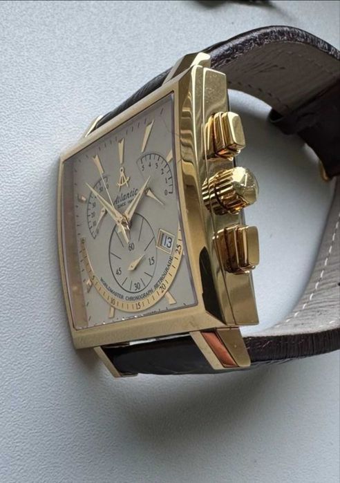 Ceas Atlantic Worldmaster Square model 54450.44.21 Swiss