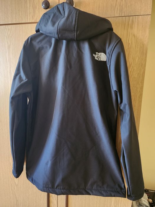 Чисто ново мъжко яке