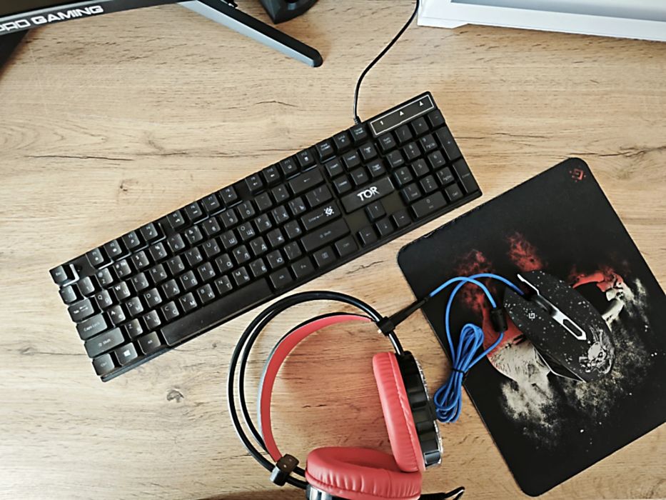 Defender Klaviatura (Kombo)