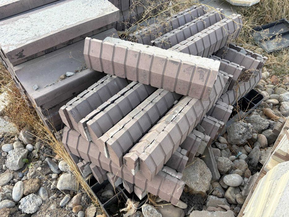 Продажа остаток брусчатка, бордюр, люк, водосток