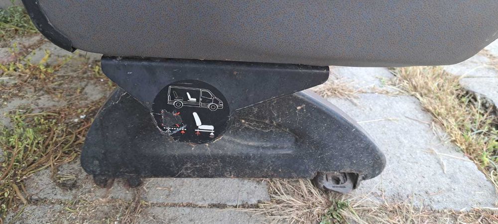 Banchete pentru Fiat Ducato si Renault Master