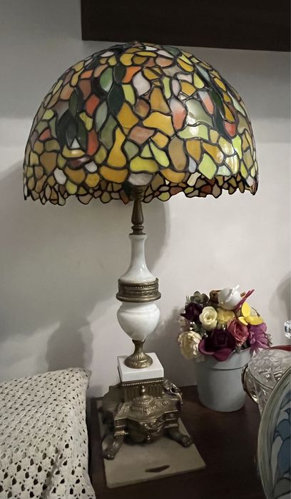 Lampadar de colectie cu vitralii si marmura de murano