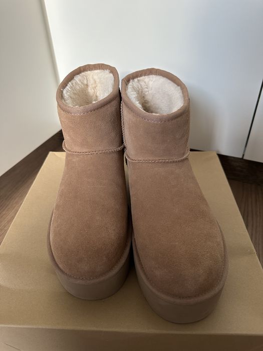 Оригинални UGG с платформа
