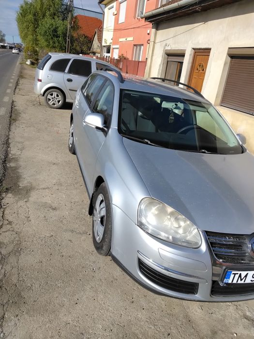 Golf v impecabil 2800 euro
