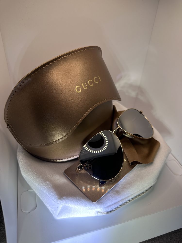 Слънчеви очила Gucci - унисекс