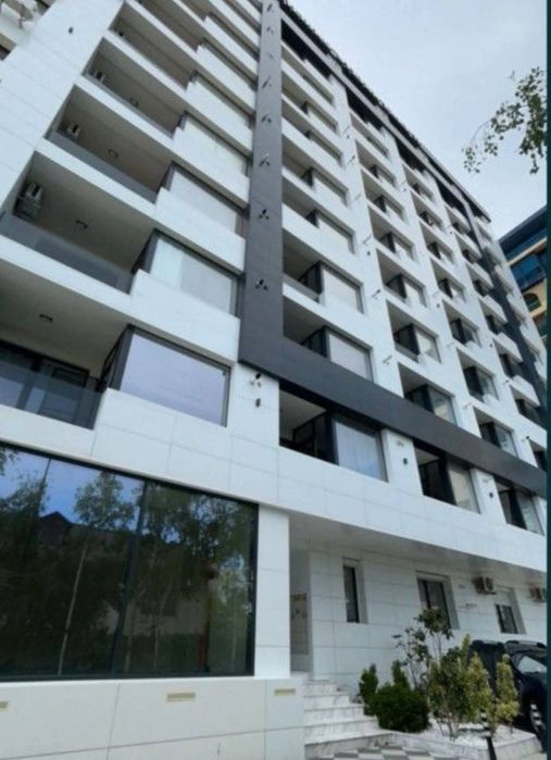 Studio Mamaia Building Stefan Lake 2