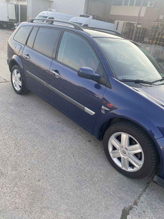 Vând Renault Megane II