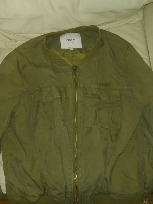 Gecuță Only, perfectă pentru serile răcoroase de vară/primăvară