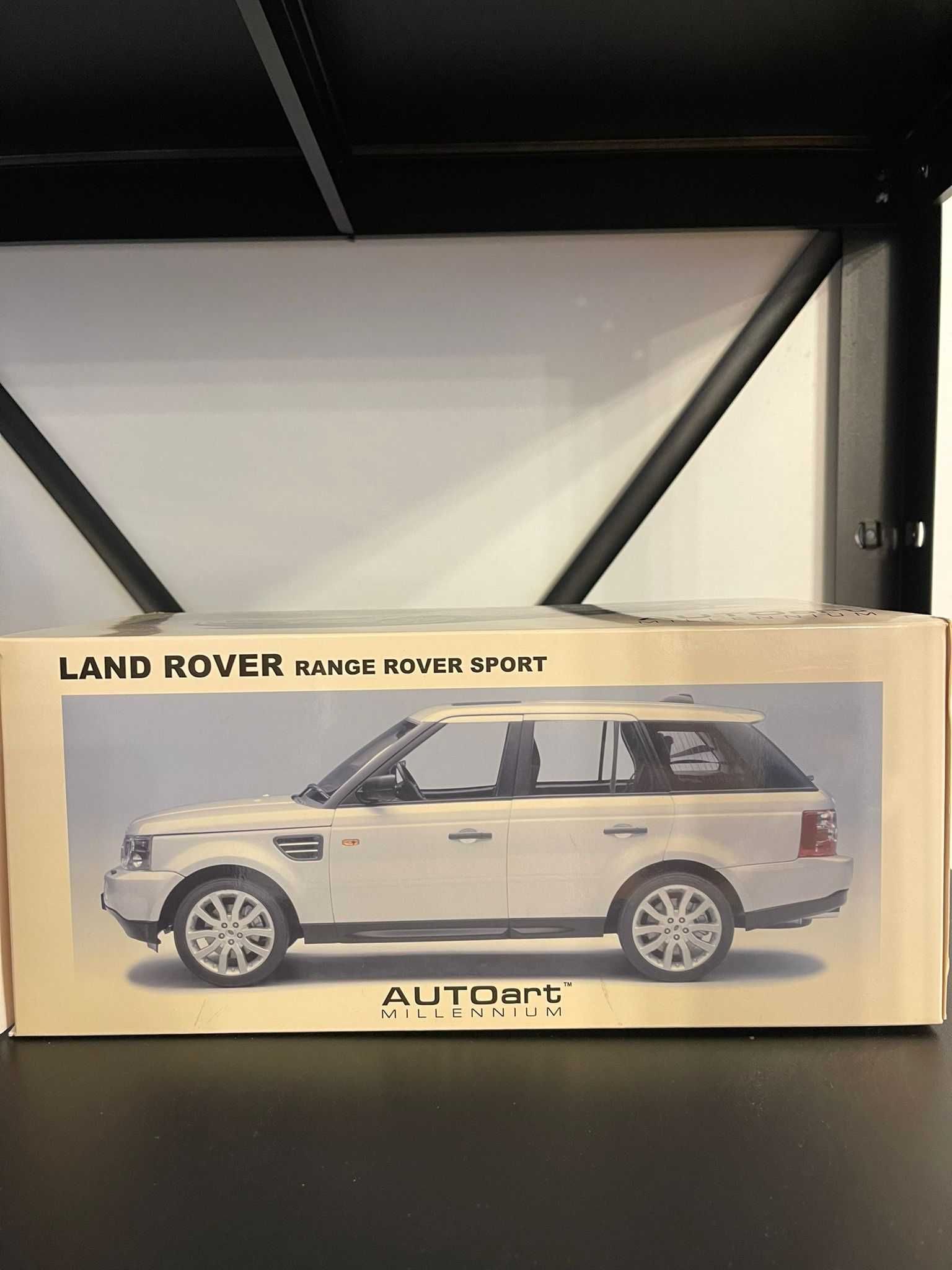 Macheta 1:18 AUTOart Land Rover Range Rover Sport