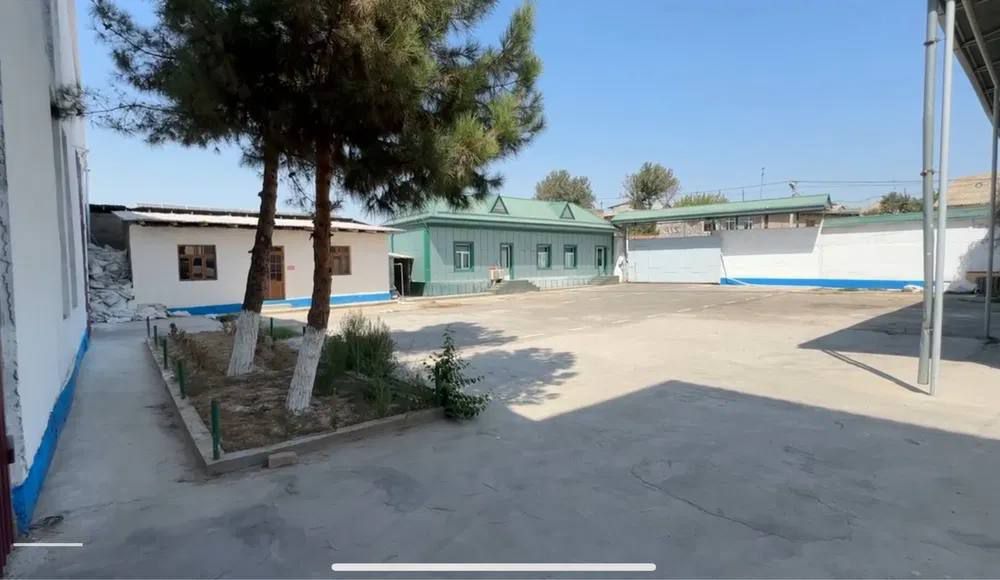 Продаётся 5 000 м². производственная база.