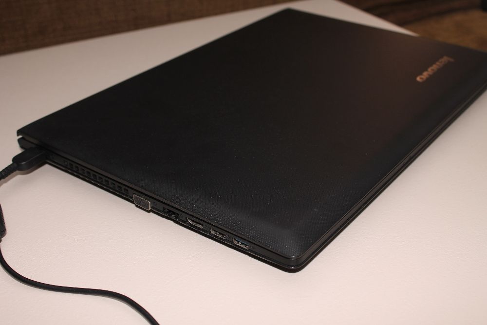 Laptop Lenovo B50-70 i7-4510U 8GB DDR3 120GB SSD AMD Radeon HD 8500M