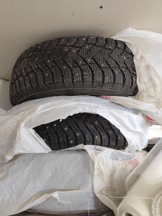 Комплект резины шипы Cordiant Snow Cross 2 SUV 215/70 16
Размер