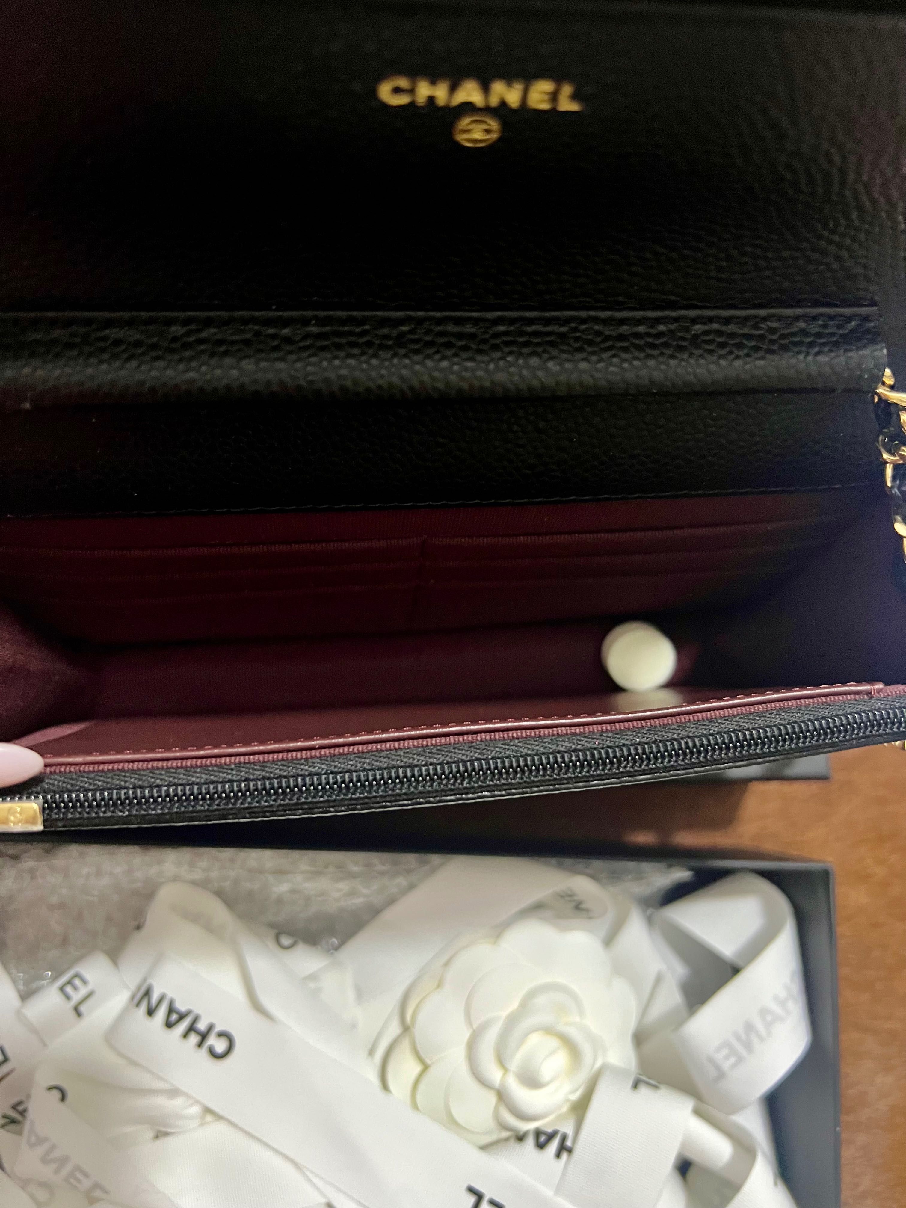 Chanel wallet on chain