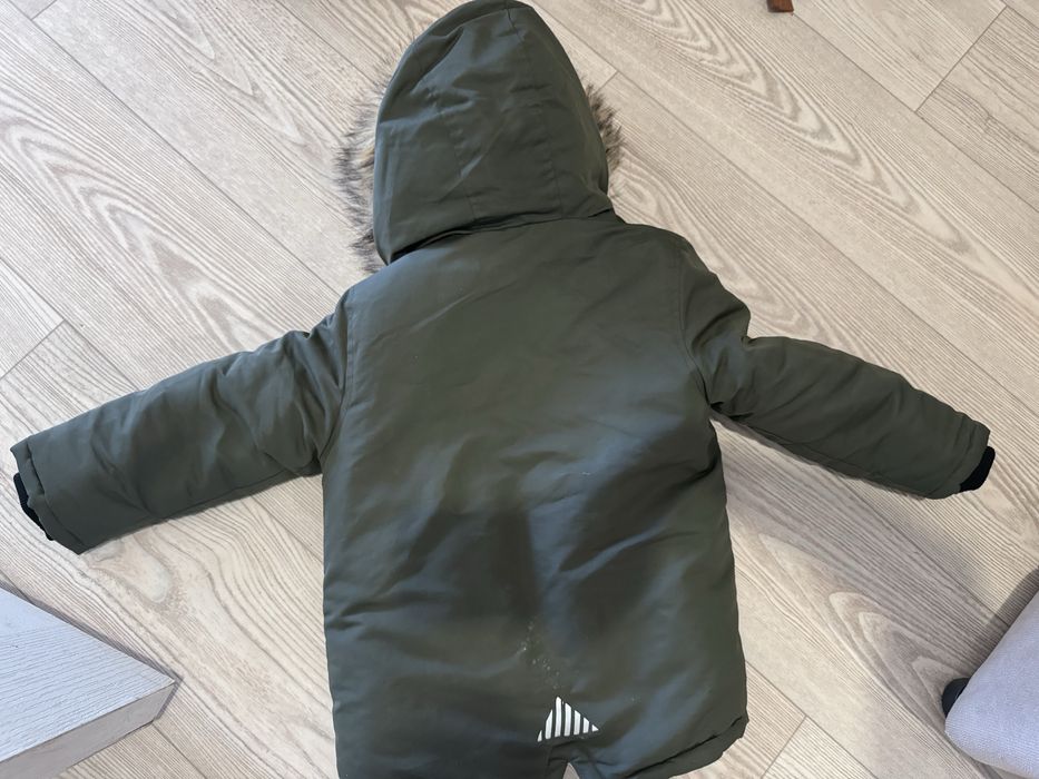 Продам зимнюю куртку