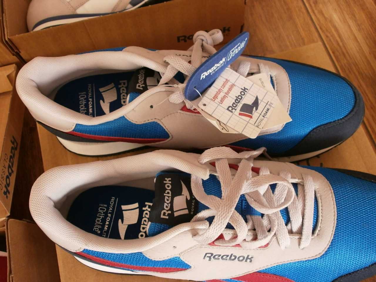 43 Чисто Нови Маратонки Reebok Classic Три Чифта