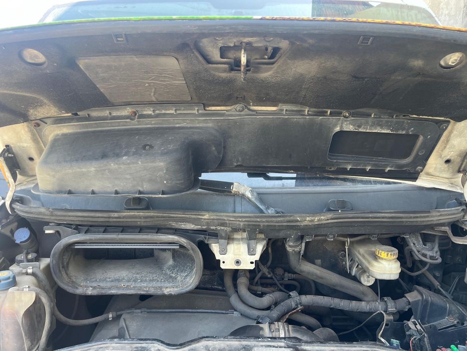 Piese peugeot motor 2,2 hdi