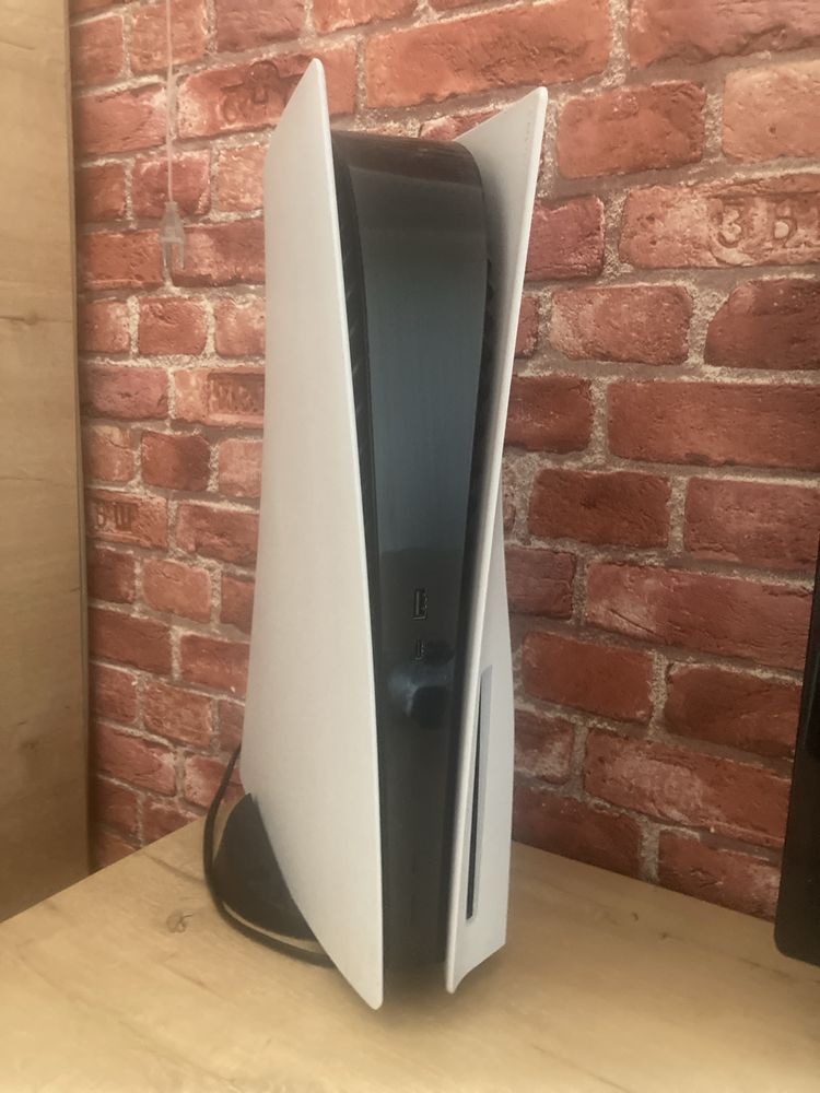 Playstation 5 с дисководом