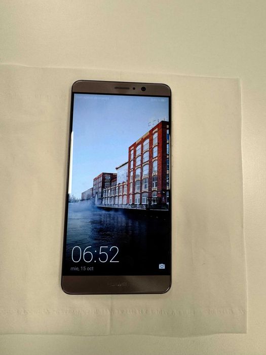Huawei Mate 9 – Stare foarte bună + husă siliconica și încărcător