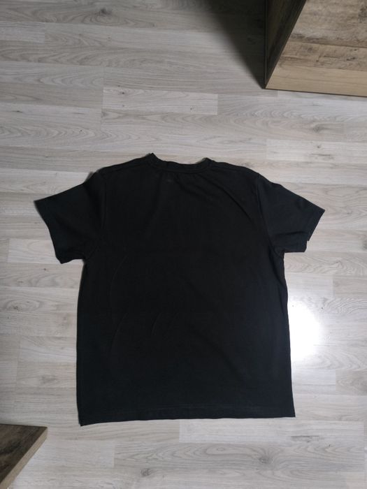 Блузи essential и Balenciaga чисто нови