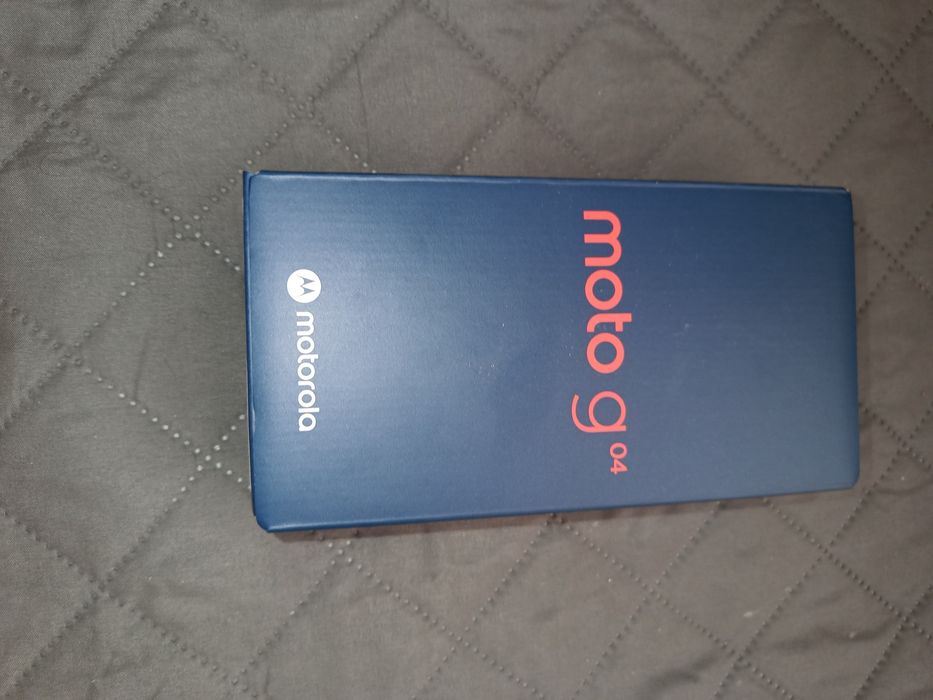 Vând Motorola g04