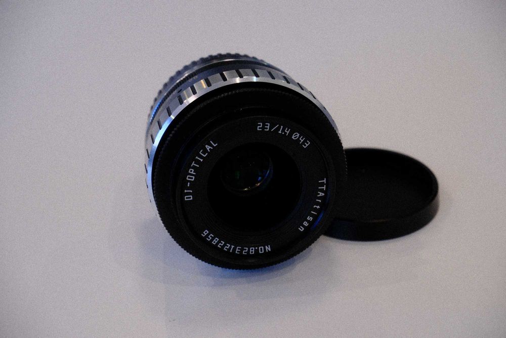 Обектив TTArtisan APS-C 23mm F1.4 Fujifilm X-mount